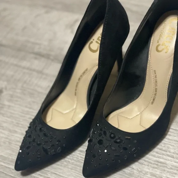 Sam Edelman Circus Black, Suede, Closed-toe Heels sz 6.5 BARELY WORN! - Picture 2 of 9
